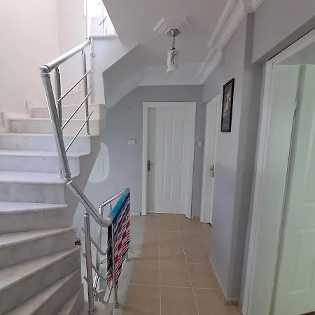 Deniz Yildizi Sitesi Havuzlu *