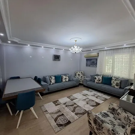 Villa Deniz Yildizi Sitesi Havuzlu Kusadasi