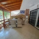 Starfish Villa